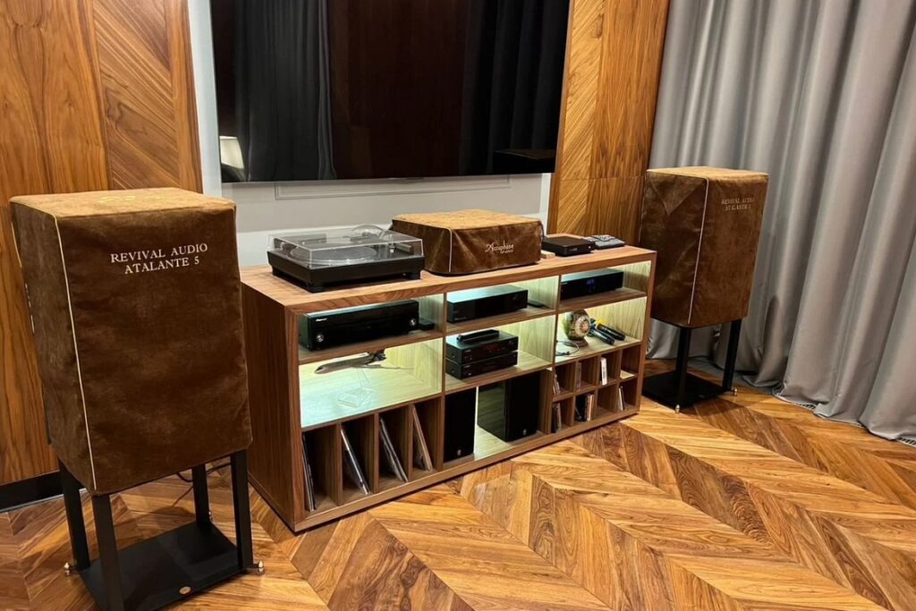 Снимок экрана 2025-11-08 233905